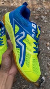 Sepatu Badminton Series M2 Biru Hijau: Olahraga Ringan & Berdecit