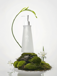 CHUNFENGSHILI | Gardenia & Woody Scent Long-lasting Moisturizing Nourishing Shower Gel