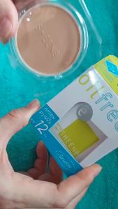 SHEENE OIL FREE CAKE POWDER SPF 25 PA++ MAGIC 3 SYSTEMS (แบบตลับรีฟิลมีพัฟ+รีฟิล)