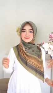 Kerudung Segi Empat Square Motif Marsoja Terbaru 2024 viral Voal Scarf Best QualityTepian Lassercut