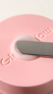 GLAD2GLOW Pomegranate Niacinamide Brightening Moisturizer Mencerahkan Kulit Pelembab Bercahaya XX323