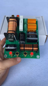 Mạch phân tần PA280 - lắp 1 bass 1 trép công suất lớn - giá 1 mạch