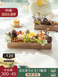 Cute Vintage Faux Flowers Decor