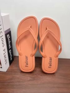 Falisar รองเท้าเเตะแฟชั่นผู้หญิง หูคีบรูของ 1818 หรือ หูคีบรูของ 1818 รองเท้าเเตะแฟชั่นผู้หญิง