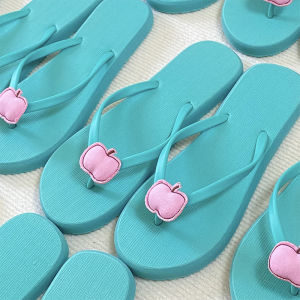 รองเท้าแตะส้นแบนสำหรับผู้หญิง รองเท้าแตะแบบสวมข้างเดียว รองเท้าแตะชายหาด กันลื่น ใส่สบาย วัสดุ EVA สไตล์หวานๆ