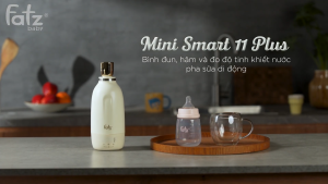 Bình đun và hâm nước pha sữa di động FATZBABY Mini Smart 11 Plus FB3804FD dung tích 500mL có tính năng đo độ tinh khiết của nước