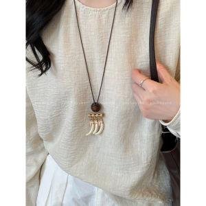 Retro Chinese Style Long Pendant Necklace for Women Fashionable Tassel Sweater Chain Elegant Accessory New 2025 Trend