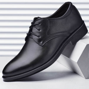 Mens Business Casual Leather Shoes Fashionable Oxford Shoes Sharp Pointed Toe Wear-resistant Rubber Bottom PU Material