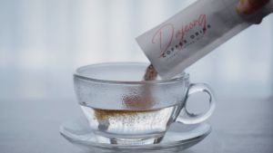 ดาจอง กาแฟสำเร็จรูป มีสารสกัดจาก MCT OIL ไม่มีน้ำตาล 1 กล่อง