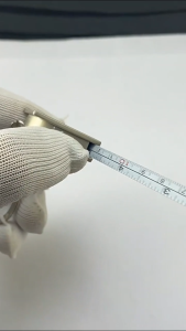 Mini Measuring Tape 1m Metal Square Keychain Tape Measure Inches/cm Pocket Size Retractable Tape Measure Keychain for Home School Office