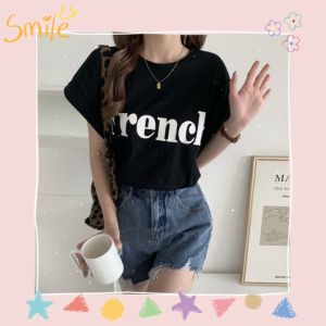 LHMoonlight เสื้อมาใหม่ 💫 เสื้อผ้าผญ2022 แต่งลายตัวอักษร ราคาถูกต้อง ดีไซน์ที่น่ารัก สวย สดใส 🧩 สมบูรณ์สำหรับการทำงานหรือเที่ยว