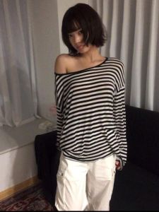 Slimming Checkered Long Sleeve American Hot Girl Shoulder Bared Design Loose Lazy Transparent Cover up T Shirt Casual Commute Style