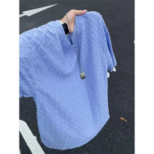 Textured Hollow V-neck Breathable Quick-drying T-shirt