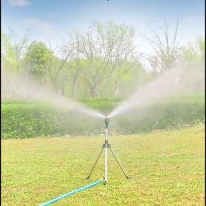 สปริงเกอร์ พร้อมขาตั้ง หัวฉีดสปริงเกอร์ ละอองหมอก สปริงเกอร์รดน้ำต้นไม้ สปริงเกอร์สนามหญ้า หัวสปริงเกอร์ แบบตีน้ำ ฉีดน้ำระยะไกล 360 Rotary Irrigation Sprinkler Head with Tripod Telescopic Support Automatic Rotating Sprayer Garden Lawn Sprinkler Tool