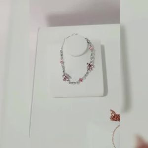 High-quality White PU Leather Jewelry Display Stand Pink Velvet Necklace Pendant Storage Set Jewelry Storage Display Props