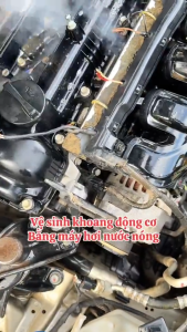 Máy làm sạch hơi nước áp suất cao di động 2500Wmáy rửa khoang động cơ 105°10 giây Làm nóng nhanh