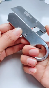 BAKUFU มีดพกอเนกประสงค์ มีดพกเดินป่า มีดปอกผลไม้ มีดพกเล็ก มีดพกพา รุ่น SD-18