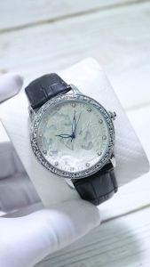 Đồng Hồ Nam CRNAIRA c2196 mã đáo thành công mặt chạm 8 con ngựa sở hữu thiết kế sang trọng Chống nước 3ATM dây da cao cấp