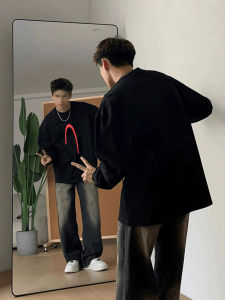 เสื้อยืดคอกลมแขนยาวผ้าฝ้ายแท้สีดำ ทรงหลวม สำหรับผู้ชาย ฤดูใบไม้ร่วง 2025 เสื้อชั้นในลำลอง ทรงหลวม ทรงหลวม