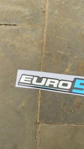 1 miếng teem dán xe euro5 decal mặt lồi dán cho các loại xe ô tô euro hàng cao cấp chồng phai màu