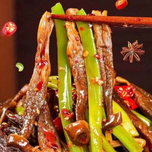 Ready-to-Eat Spicy and Crispy Deer Antler Fungus Pickled Vegetables Delicacy