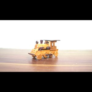 Kerajinan jogja Miniatur KERETA kayu - miniatur khas Jogja