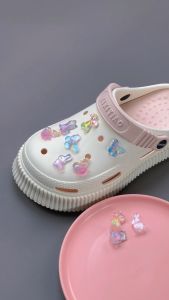 Set 10 Sticker Charm 3D chủ đề thiên nga đa sắc DIY Mayto gắn Dép Cross Dép Sục Cá Sấu JB-113