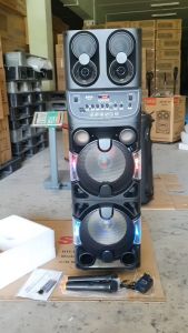 ลำโพงล้อลาก 10นิ้ว x2 ดอก 9000 W ไมค์ลอย 2ตัว ไฟวิบวับ (ปิด-เปิดได้) รุ่น KG-060 สีดำ