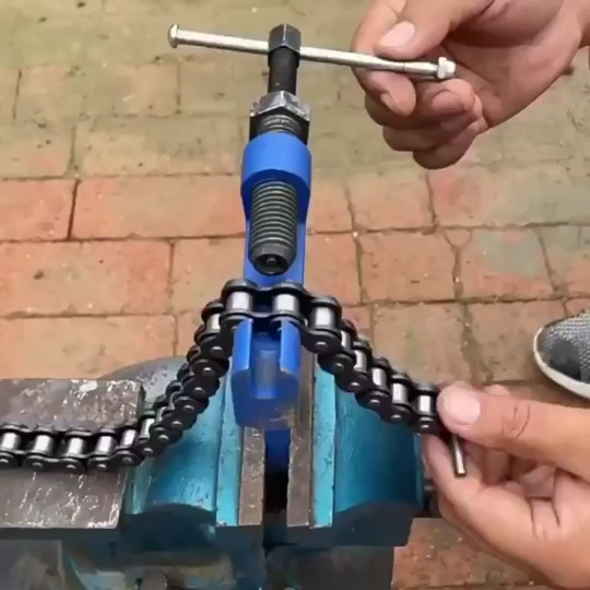 ZC Heavy Duty Motorcycle Chain Breaker Tool for Tricycle Bike Chain Remover Splitter Cutter