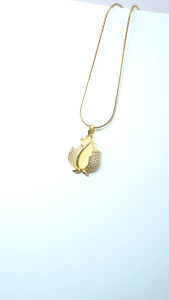 NOVAE TULIPS Zircon Necklace Women Light Luxury Tanso Ginto-Plated Pendant Fashion Jewelry