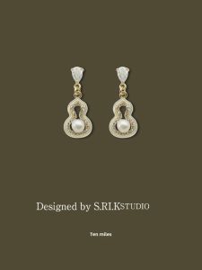 Ten Li Room [Gourd] Sweet Cute Refreshing Shiny Freshwater Pearl Silver Pin Earrings New Chinese Earrings