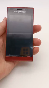 Sony Ericsson Satio (Idou) U1i U1 Mobile Phone GSM 3.5 Inches Wi-Fi FM Radio Bluetooth Symbian OS