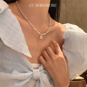 CC Wardrobe Glamorous Square Pink Gemstone Pearl Necklace - Elegant Jewelry Pendant for Women Luxury Elegant Gift