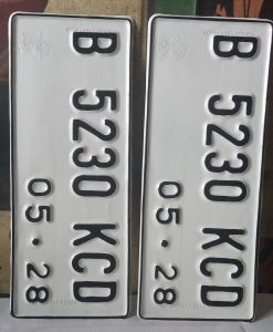 PLAT NOMOR MOTOR STANDAR SUDAH ADA LOGO