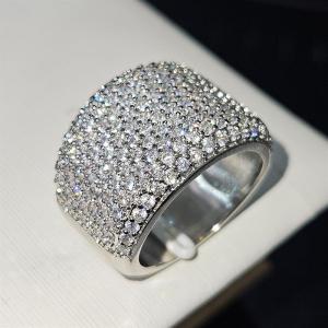 Huitan Silver Color Women Ring Full Sparkling Cubic Zirconia Fashion Versatile Wedding Party Elegant Accessories Lady Jewelry