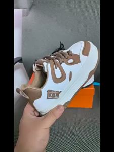 Best-Selling White Shoes Womens New Black and White Panda Bread Shoes All-Matching Western Style Leisure Sports Board Shoes  Dropshipping