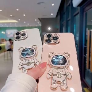 Case Infinix Note 12 2023 Casing Terbaru Softcase Stand Holder Astronot Luxury Plating\nCase Vivo Y27 4G Casing Terbaru Softcase Stand Holder Astronot Luxury Plating\nCase Realme 12+ Casing Terbaru Softcase Stand Holder Astronot Luxury Plating