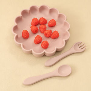 Color kids Childrens Dishes Set Baby Silicone 3PC Feeding Set Kids Suction Bowl Dieshs Plate Toddler Spoons Baby Accessories