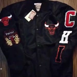 Jaker Varsity CHI - Jaket Varsity Pria Terlaris