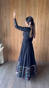 [PRE-ORDER 15 DAYS] READYMADE ANARKALI GOWN WITH DUPATTA (NO PANTS) {ETA:2025-12-31}