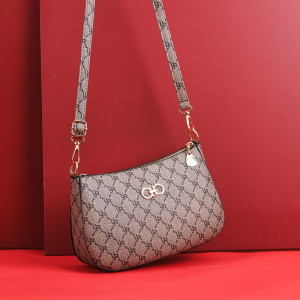 Hong Kong Genuine Leather Ladies Bag 2025 New Large Capacity Printed Atmosphere Middle-aged Mother Womens Shoulder Crossbody Bag