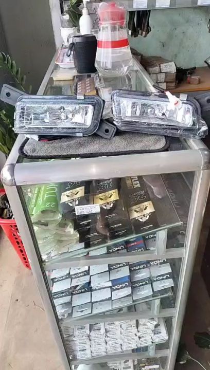 Đèn gầm (đèn cản dưới)  Xe Dongfeng đầu kéo, 4 chân, 5 chân  Trái phải khác nhau