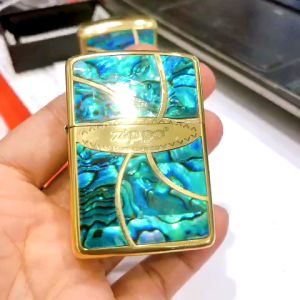 Bật lửa Zippo Armor vỏ dầy khắc ăn mòn cẩn xà cừ Zippo BRADFORD hàng loại 1 vỏ bằng đồng có tem đỏ