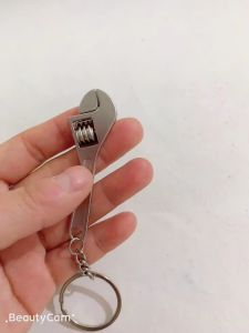 Móc Chìa Khóa Kim Loại Hình Cờ Lê Bộ Dụng Cụ Sửa Chữa Siêu Độc Đáo Móc Khóa Ô Tô Móc Khóa Xe Máy