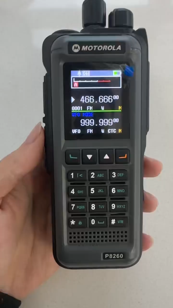 Motorola P8260 Long Range 50KM 50W 19800mAh IP54 Waterproof 999 Channels UHF/VHF Two Way Radio TYPE-C Walkie Talkie