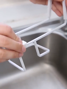Durable Sink Sponge Holder Kitchen Dishwashing Sponge Drain Rack No Punch Dish Cloth Organizer