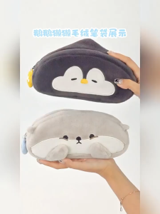 Oldlaiben Cartoon Otter Penguin Plush Pen Bag Large Capacity Student Pencil Case Storage Bag Stationery Box