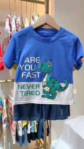 Pakaian anak-anak setelan anak usia 0-5 tahun Kaos Dinosaurus Kartun Blok Warna Lengan Pendek celana pendek denim trendi Anak laki-laki musim panas yang tampan penjualan panas baru setelan dua potong
