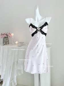 Roseberrrry หวาน ลายดอก Ice ผ้าไหม เซ็กซี่ ชุดนอน ชุดราตรีสตรีสตรีมีแผ่นรองหน้าอก สายคล้อง ดีไซน์ ฤดูร้อน ชุดนอน