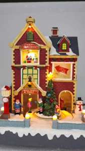 D&D FC811 Santas Workshop with Sound and Light For Christmas Decoration